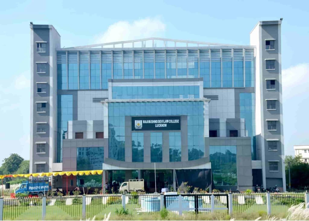 SMS Law College Campus